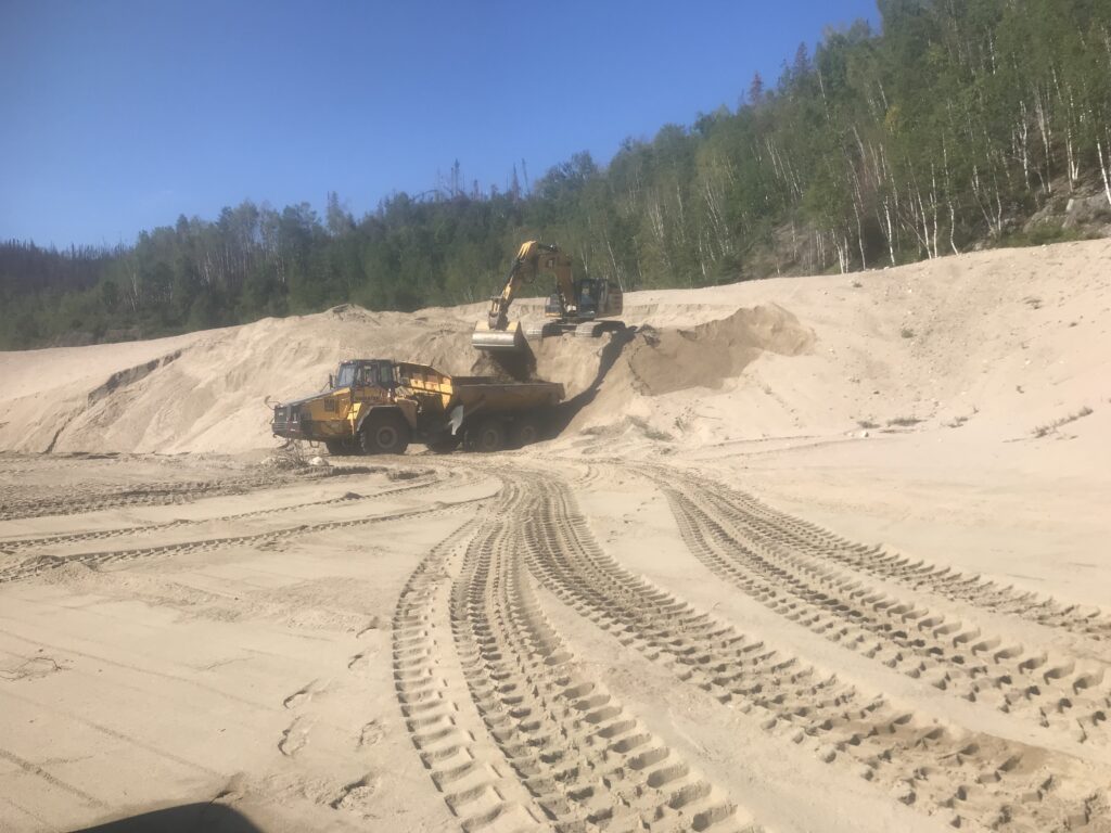 FF5DF9CC-E375-487F-B0A3-FF1B6235EA94